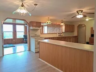 Hartshorn, MO 65479,8090 Timber Hill Road