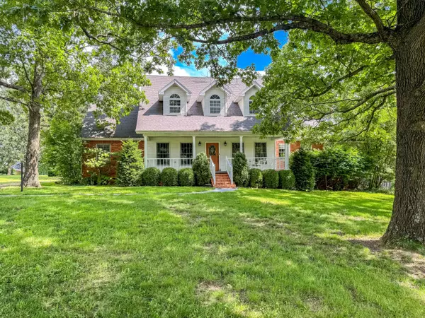 211 Hill Haven Road, Marshfield, MO 65706