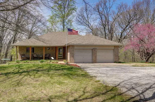 1455 W Old Bittersweet, Nixa, MO 65714
