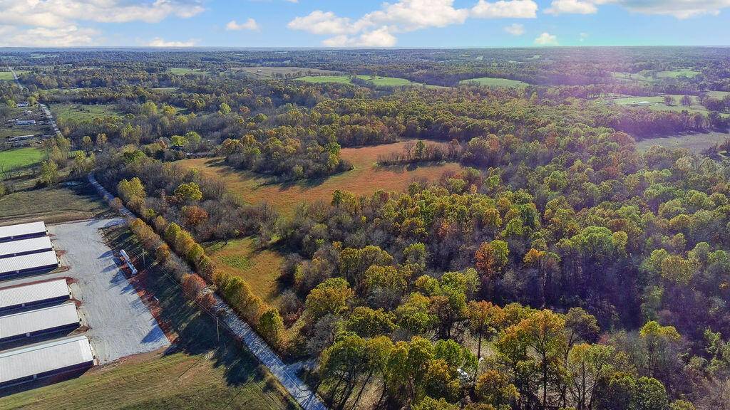 000 Beaver Road, Stella, MO 64867