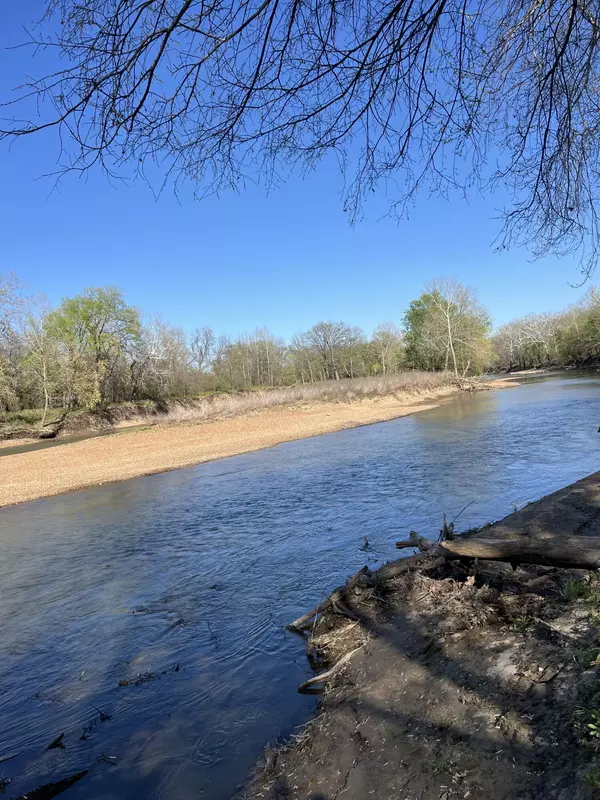 Collins, MO 64738,1375 SE 800 Road