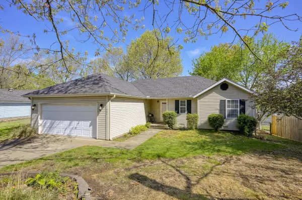 404 E Daugherty,  Neosho,  MO 64850