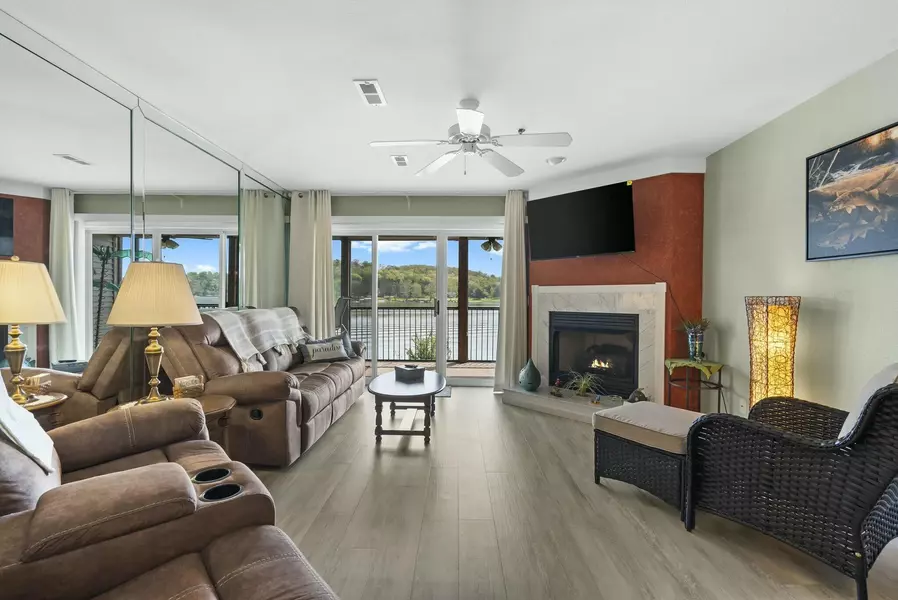 159 Cedar Glen Court #1a, Camdenton, MO 65020