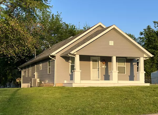 Bolivar, MO 65613,404 S Boston Avenue