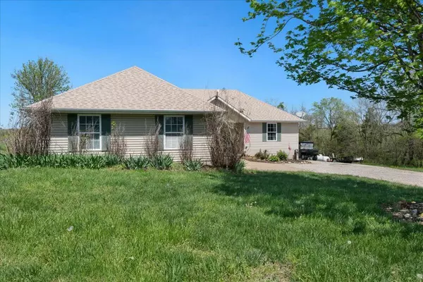 Pleasant Hope, MO 65725,1731 E 540th Road