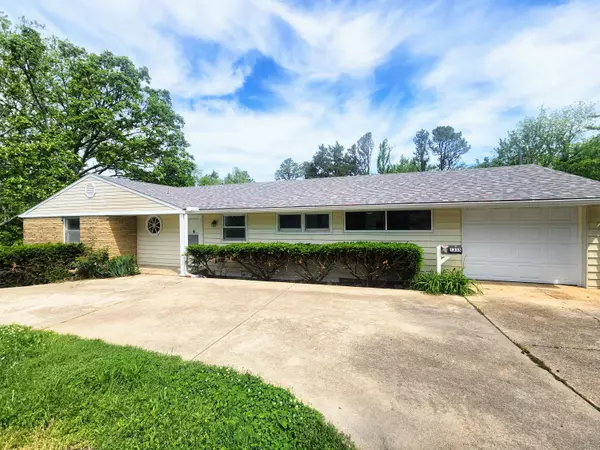 West Plains, MO 65775,1335 W Broadway