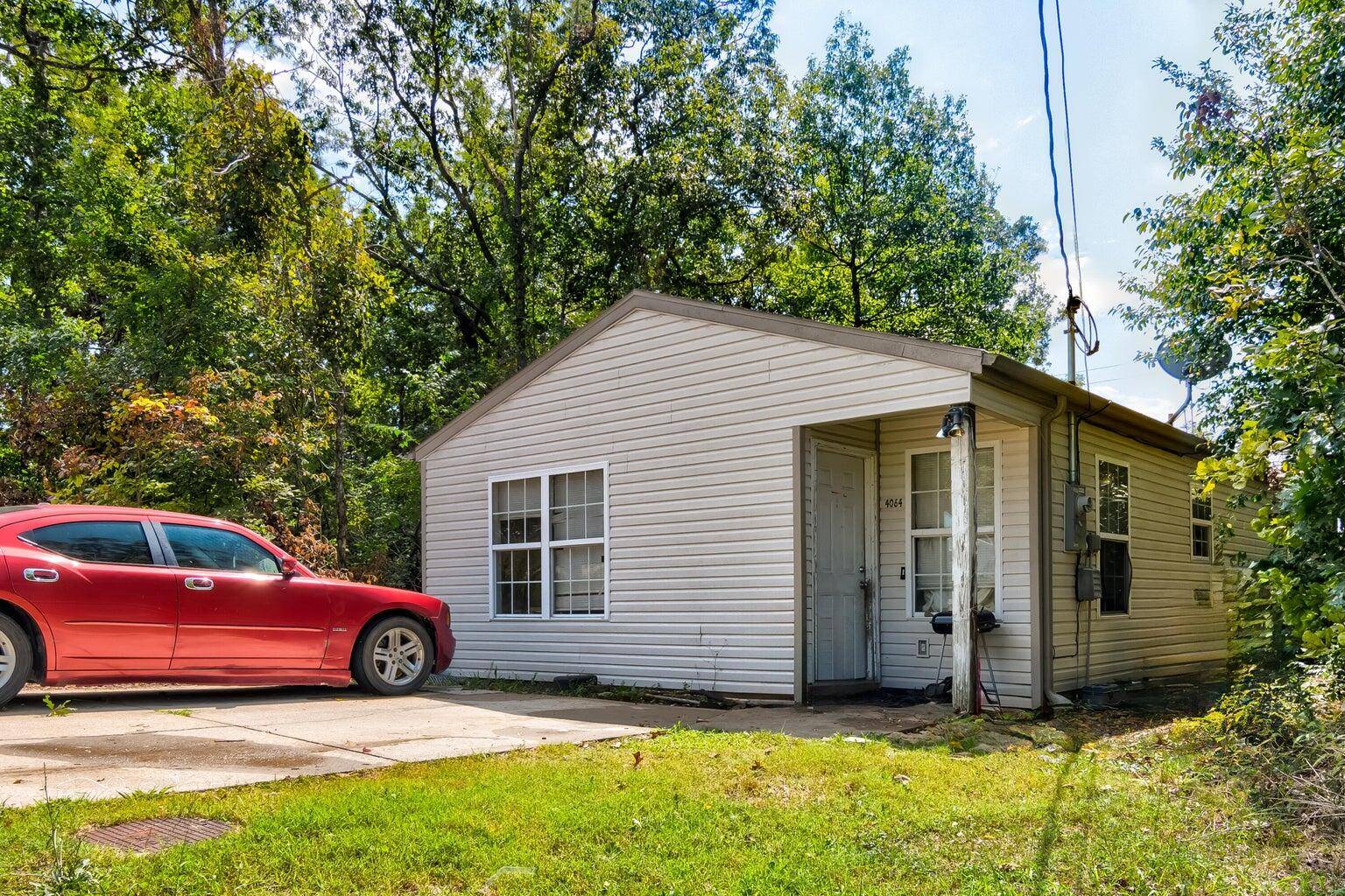 4064 Westgate Road, Merriam Woods, MO 65740