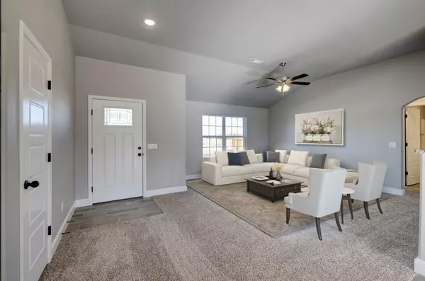 Republic, MO 65738,959 N Labrador Avenue