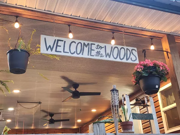 Anderson, MO 64831,748 Puckett Road