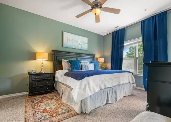 Branson, MO 65616,325 Majestic Drive #4-127