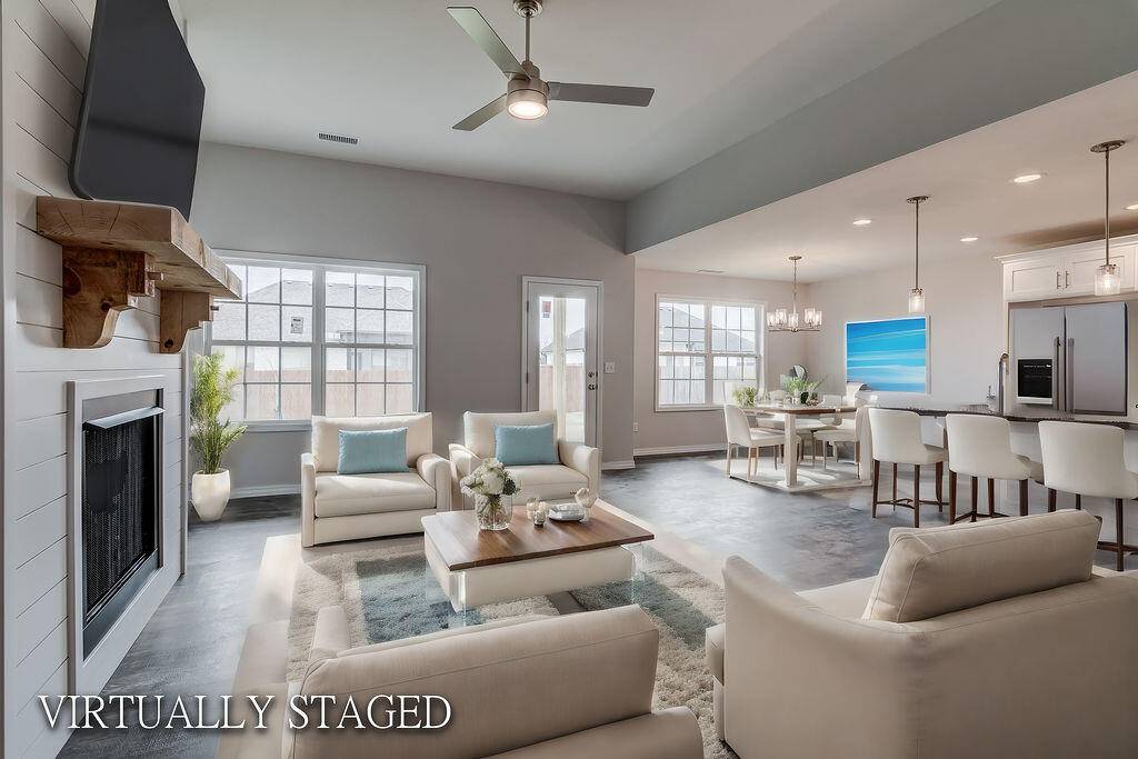 Nixa, MO 65714,661 W Pinewood Street