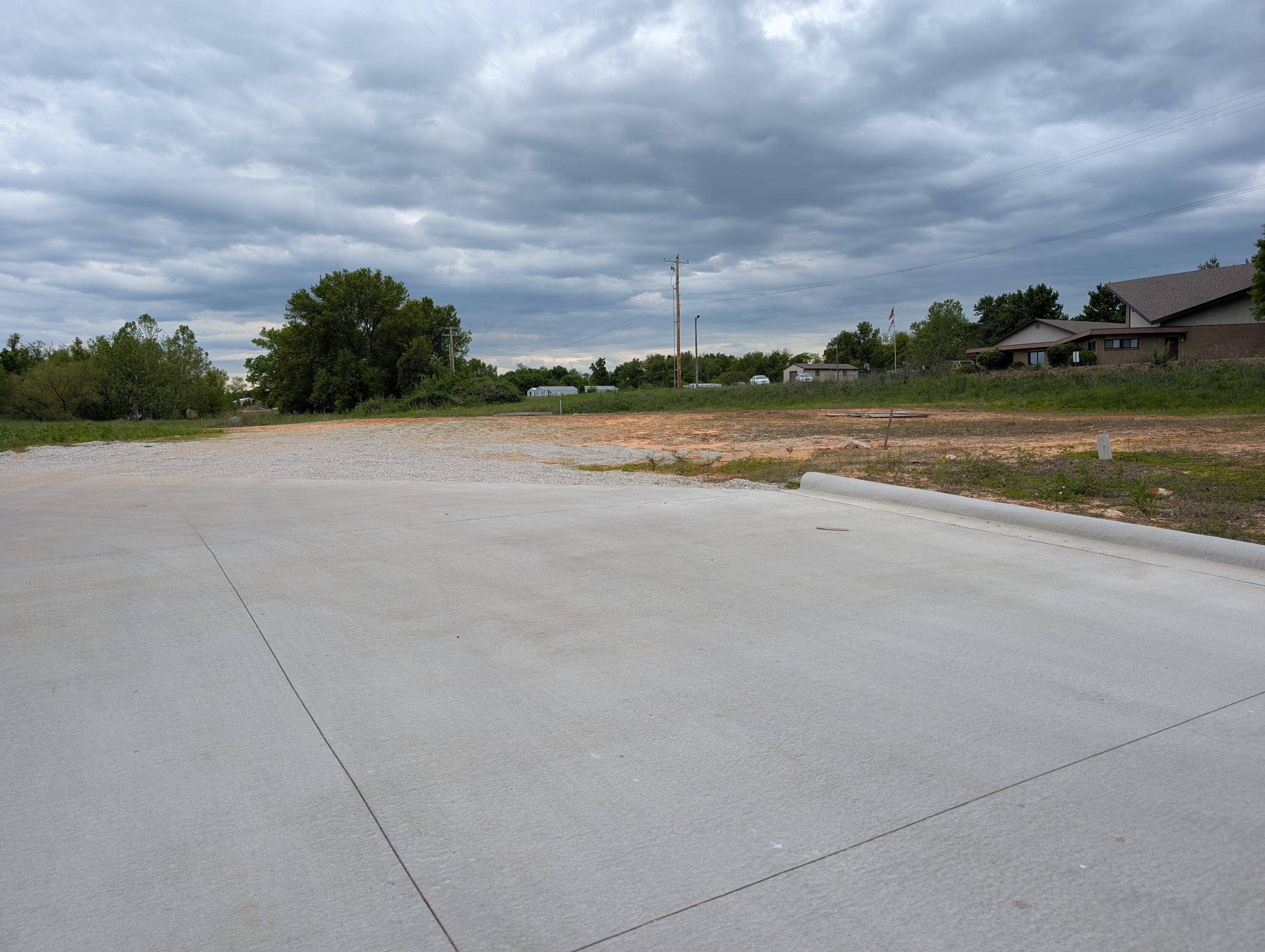 Bolivar, MO 65613,640 E Aldrich Road