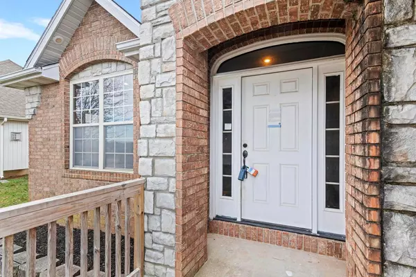 Ozark, MO 65721,1602 E Fairwind