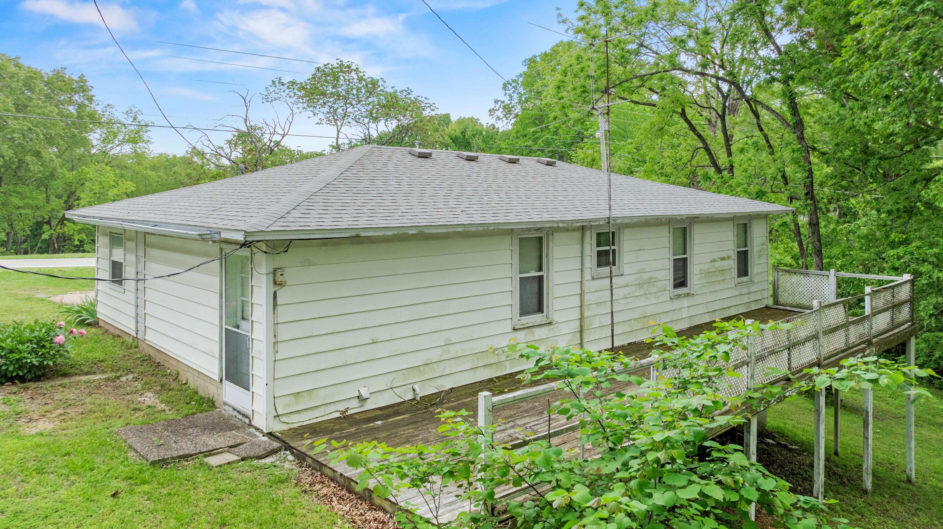 Reeds Spring, MO 65737,1853 Us Highway 160