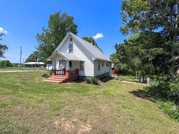 Humansville, MO 65674,3173 Highway 123