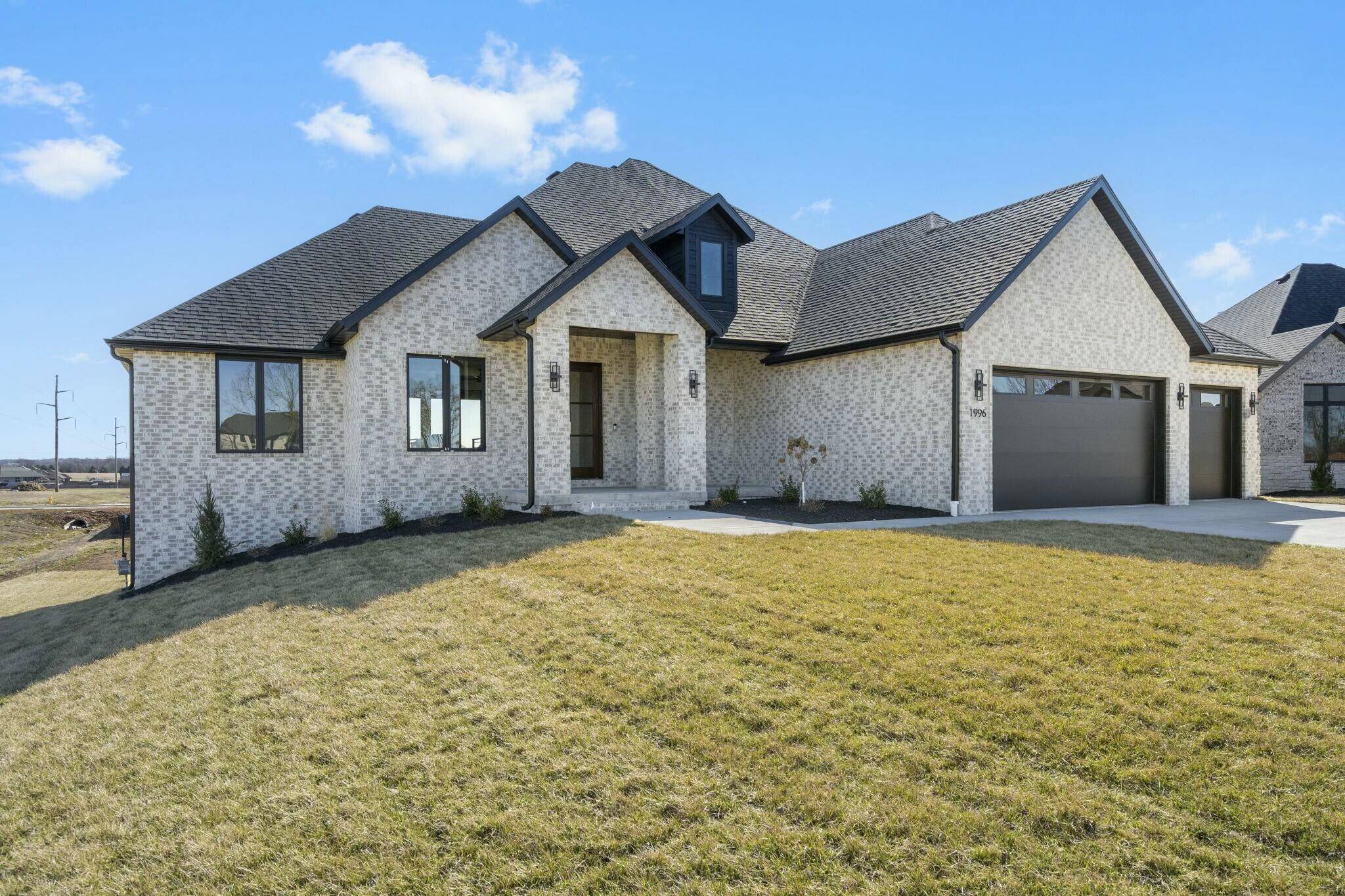Springfield, MO 65802,1996 N Riva Ridge Court