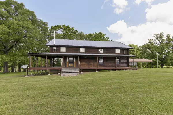 West Plains, MO 65775,3871 County Road 4220