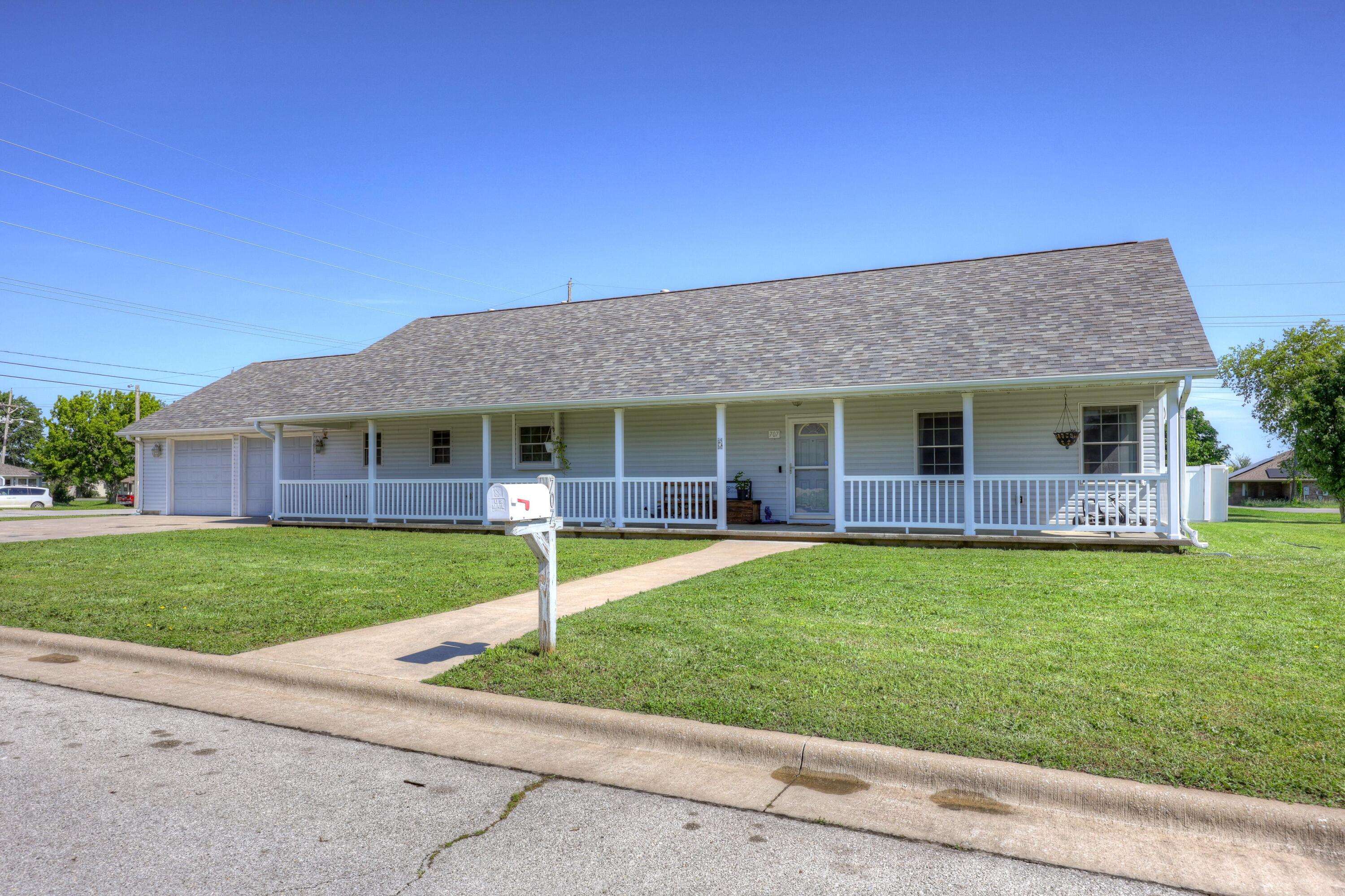 Carthage, MO 64836,707 Lexie Lane