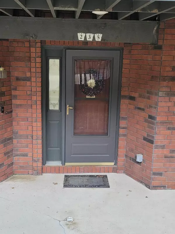150 Sunken Forest Drive #235, Forsyth, MO 65653