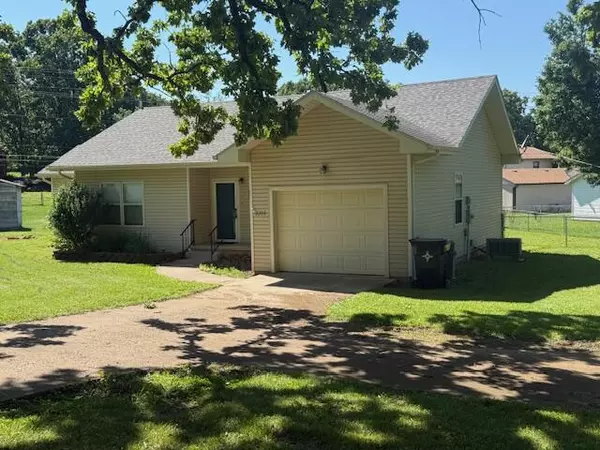 West Plains, MO 65775,2209 Joann Drive