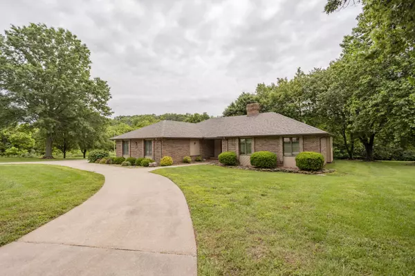 Ozark, MO 65721,175 Covered Bridge Drive