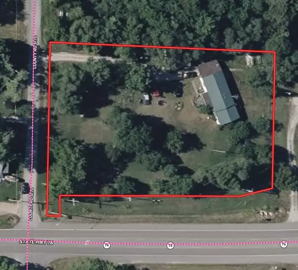 Willow Springs, MO 65793,998 Post Oak