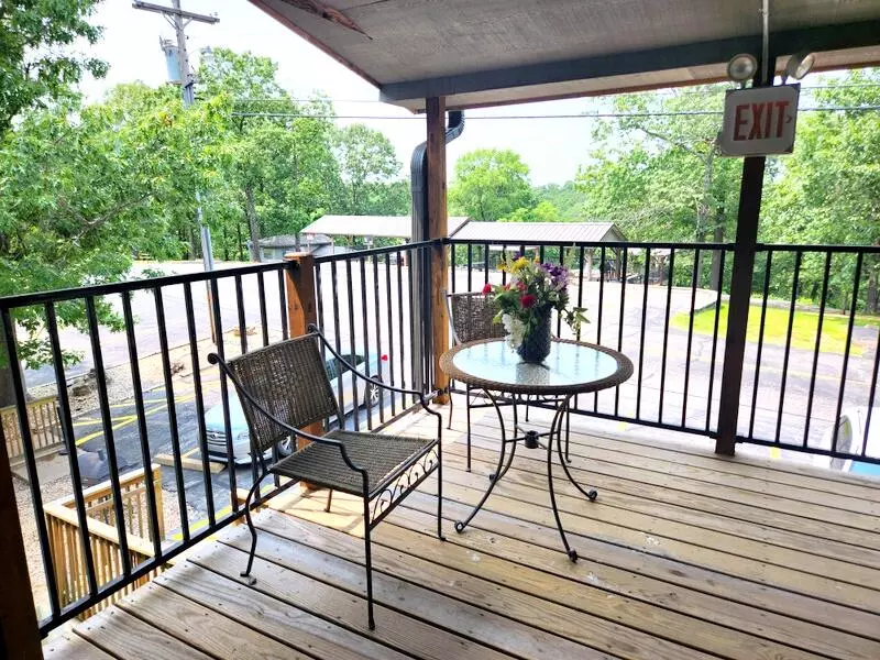 Branson West, MO 65737,388 Notch Lane #12