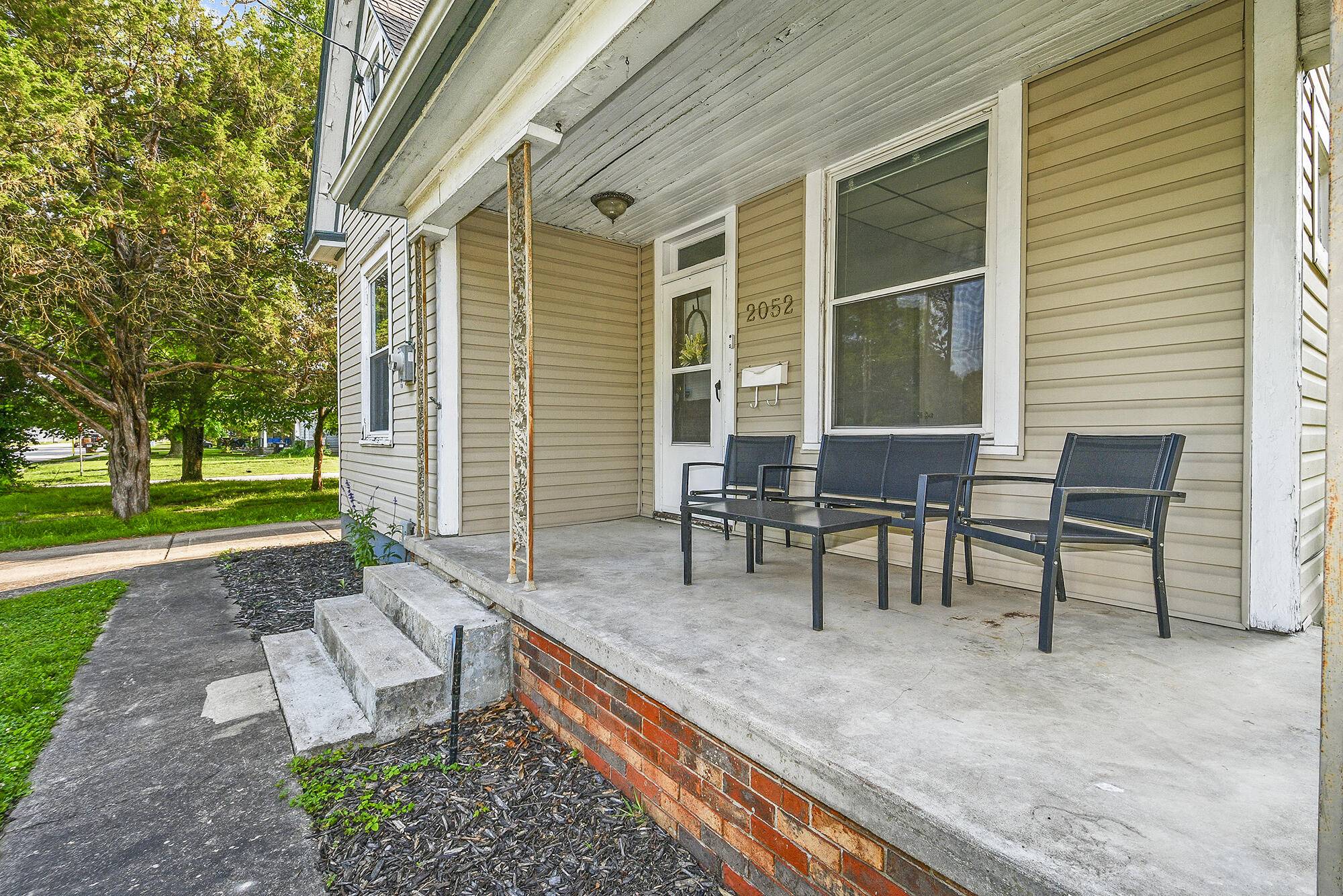 Springfield, MO 65803,2052 N Grant Avenue