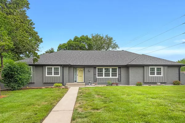 3145 S Glenhaven Avenue,  Springfield,  MO 65804