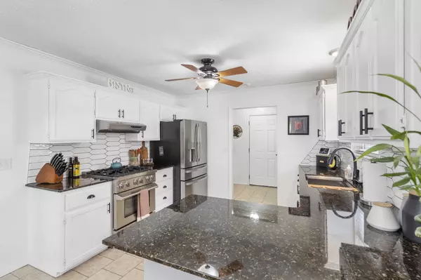 Springfield, MO 65802,2625 N Meadowlake Drive