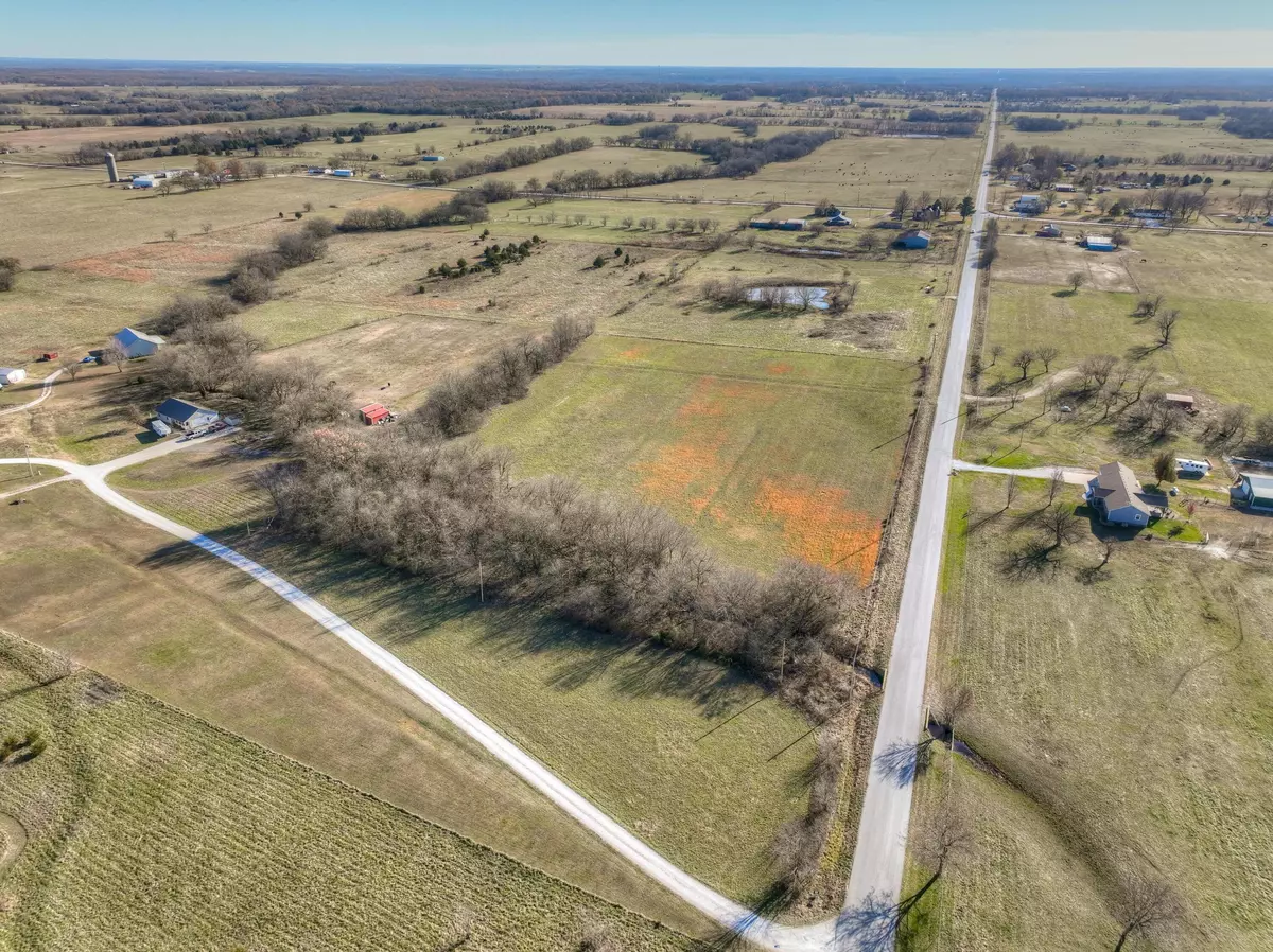 Diamond, MO 64840,001 Quail Road