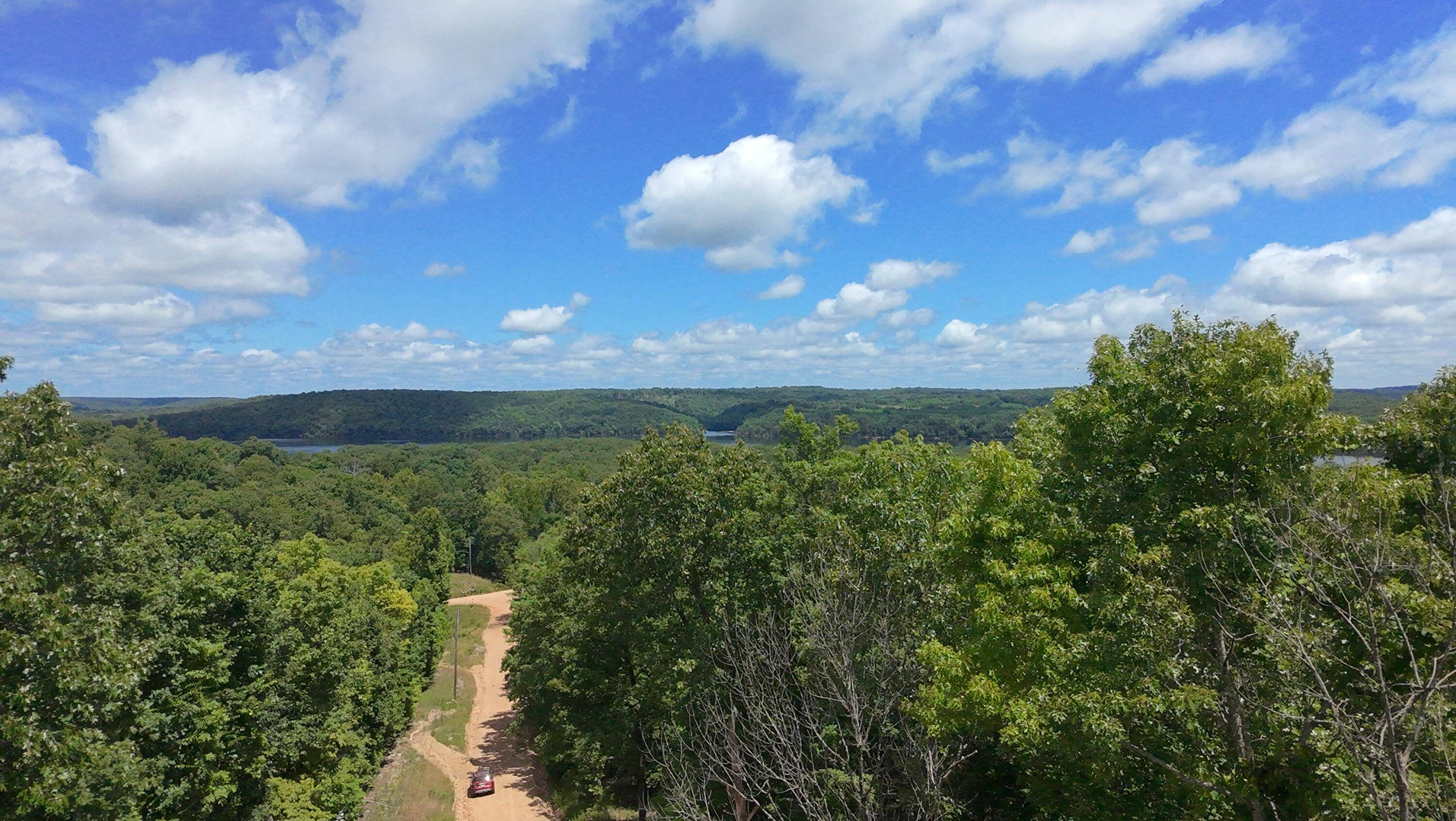000 +/- 10 Acres Cr 556, Tecumseh, MO 65760