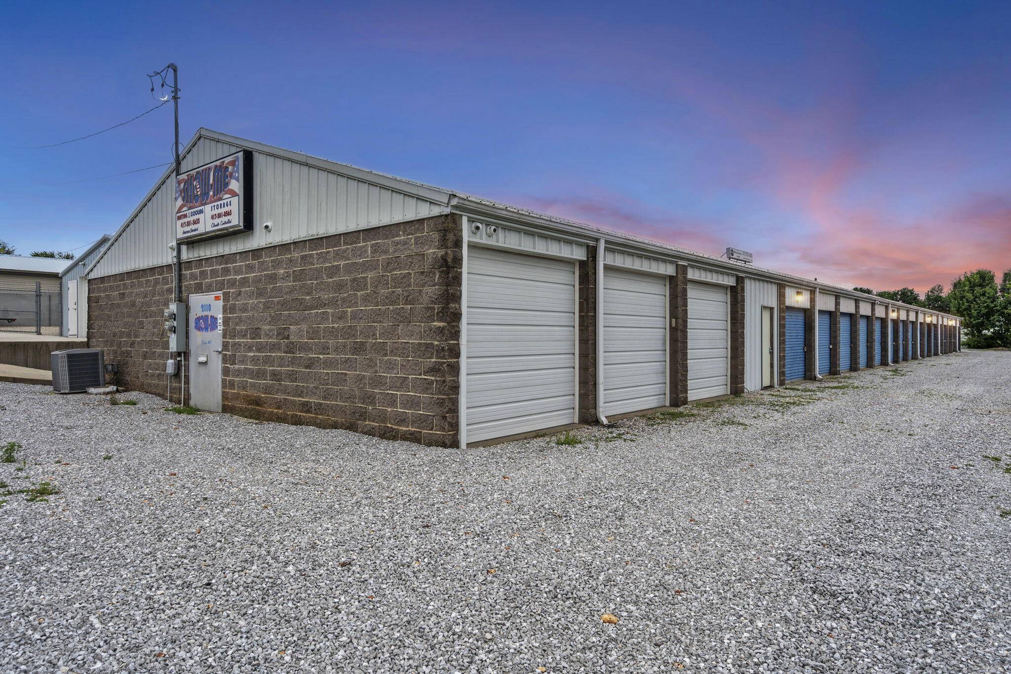 2110 Airpark Road, Nixa, MO 65714