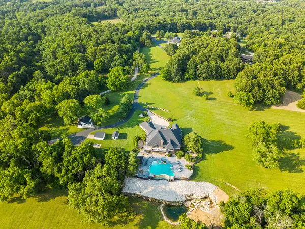 Nixa, MO 65714,621 S Woodhaven Road