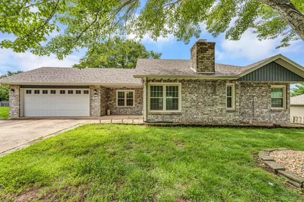 Ozark, MO 65721,1211 S 17th Avenue