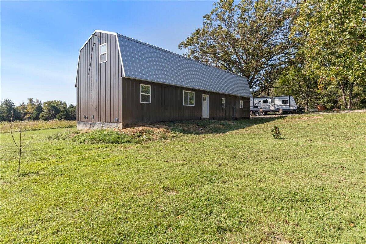 Peace Valley, MO 65788,8878 Co Rd 1740