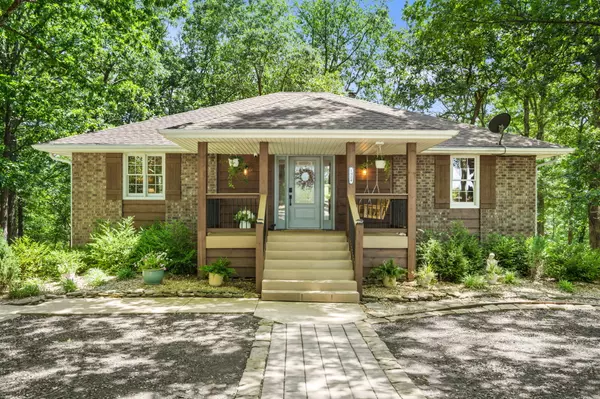 Ozark, MO 65721,1924 Stargrass Road