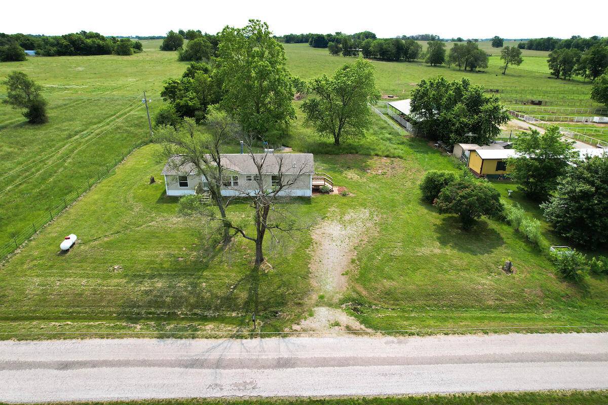 8390 Lawrence 1105, Mt Vernon, MO 65712