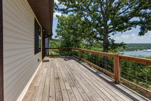 Cape Fair, MO 65624,730 Peebles Point Road