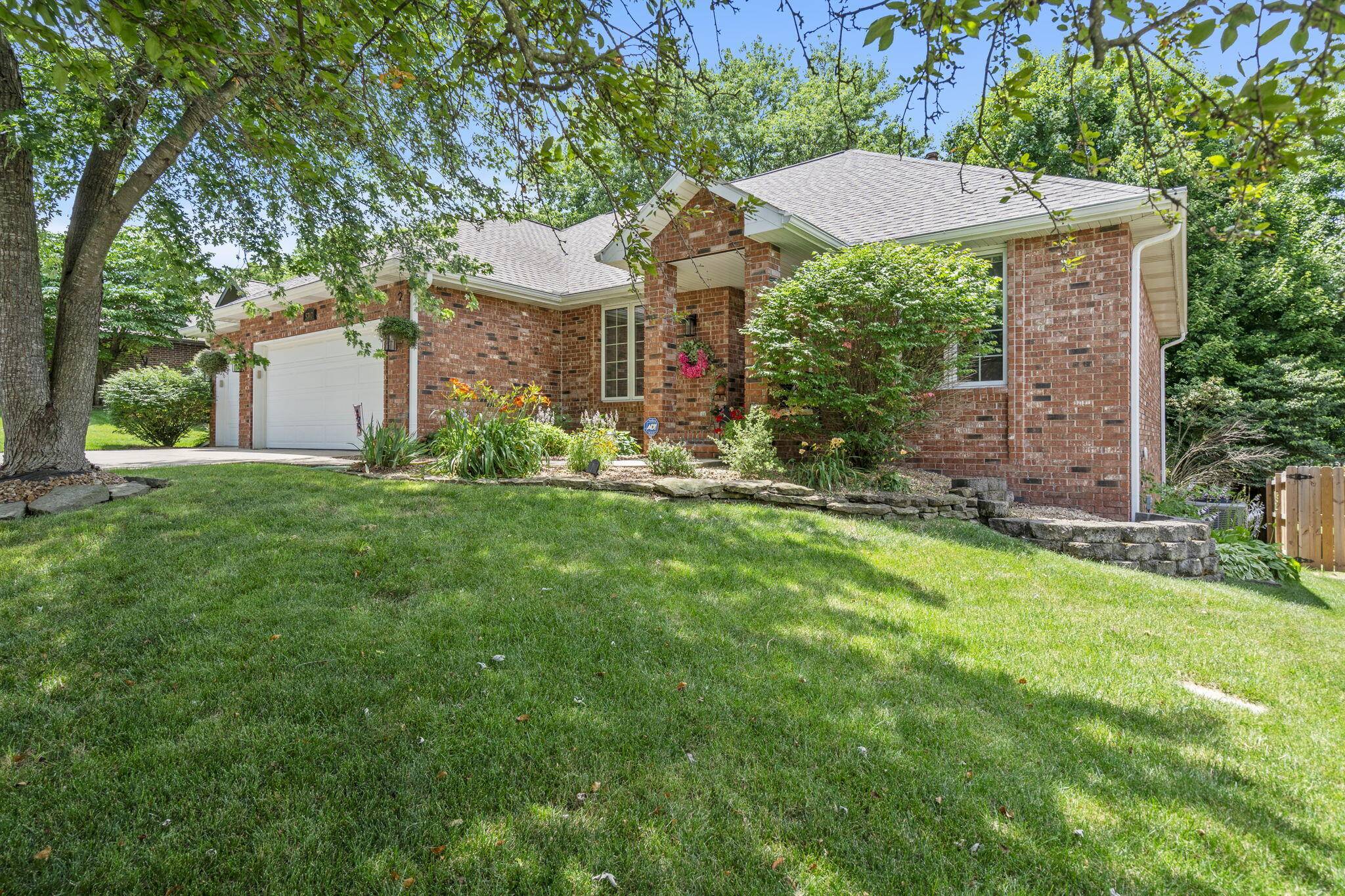 Springfield, MO 65810,5707 S Nettleton Avenue
