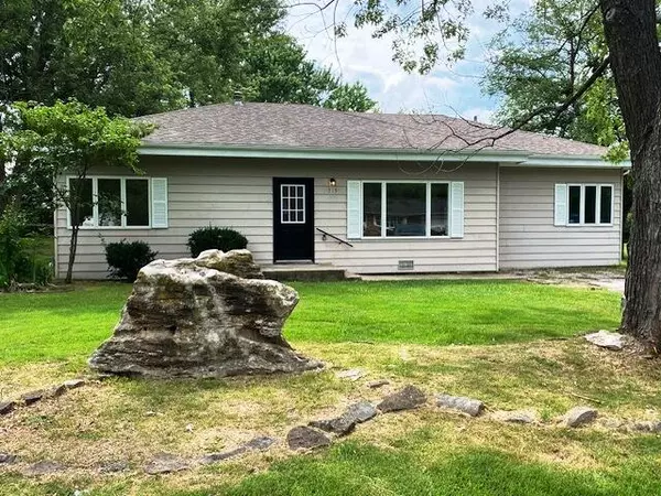 Aurora, MO 65605,715 Sunshine Drive