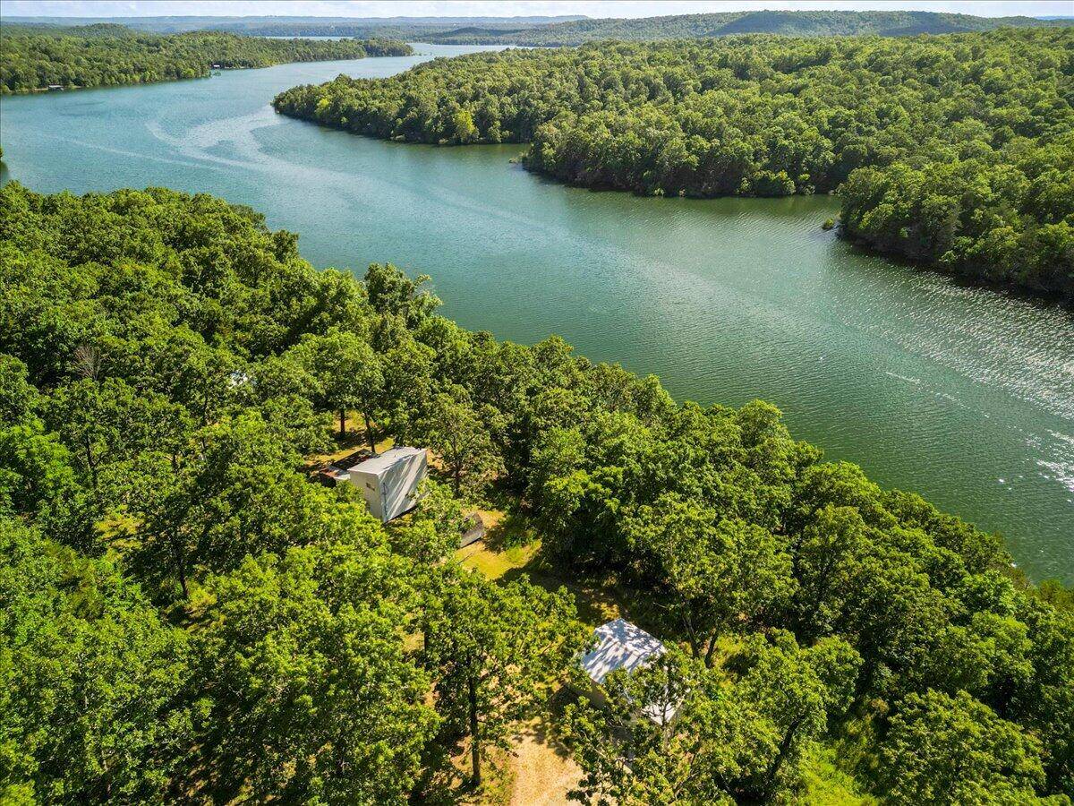 Theodosia, MO 65761,71 Parker Lane