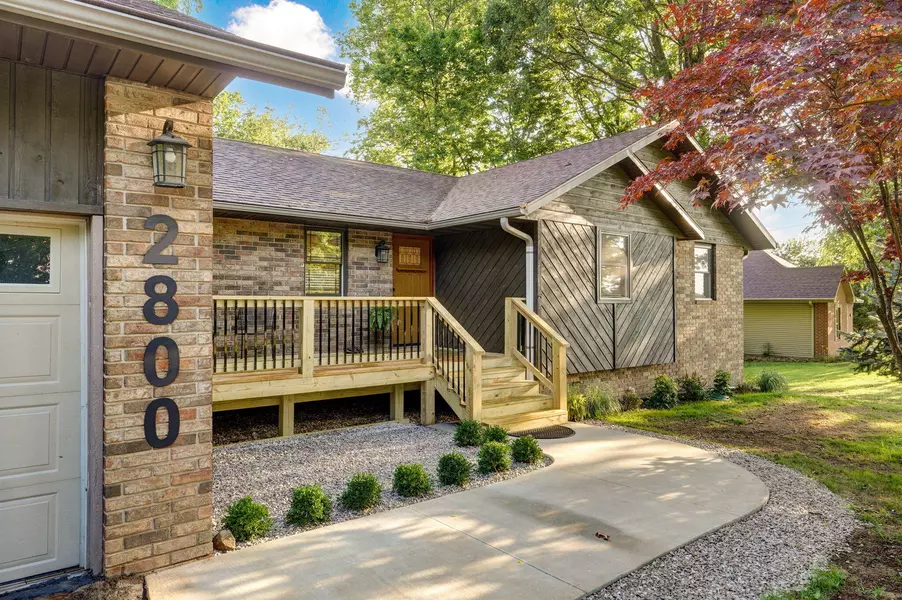 2800 W Oak Run, Ozark, MO 65721