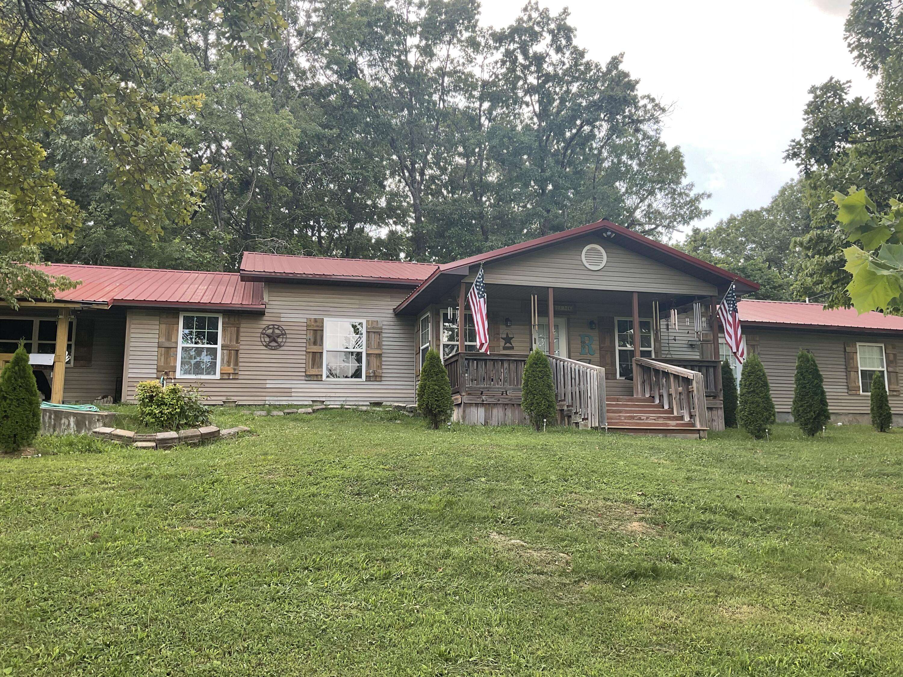 4811 State Route Cc, West Plains, MO 65775