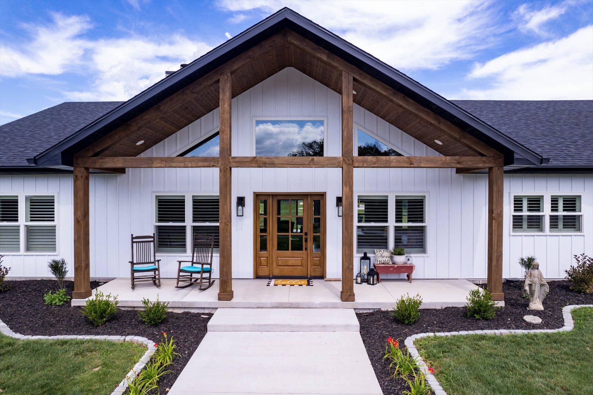 1074 Gideon Cave Road, Marionville, MO 65705