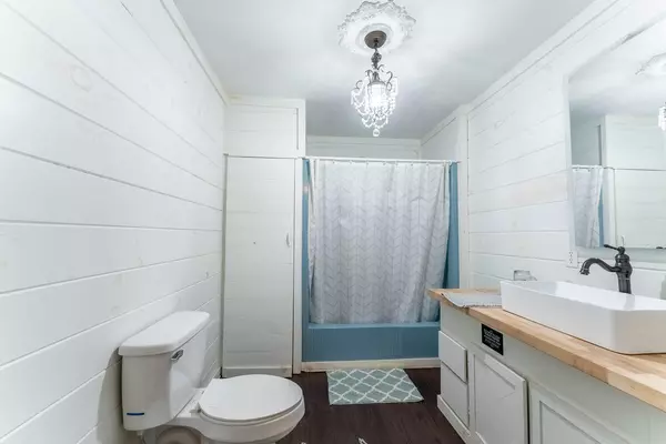 Alton, MO 65606,153 Private Road 204-184