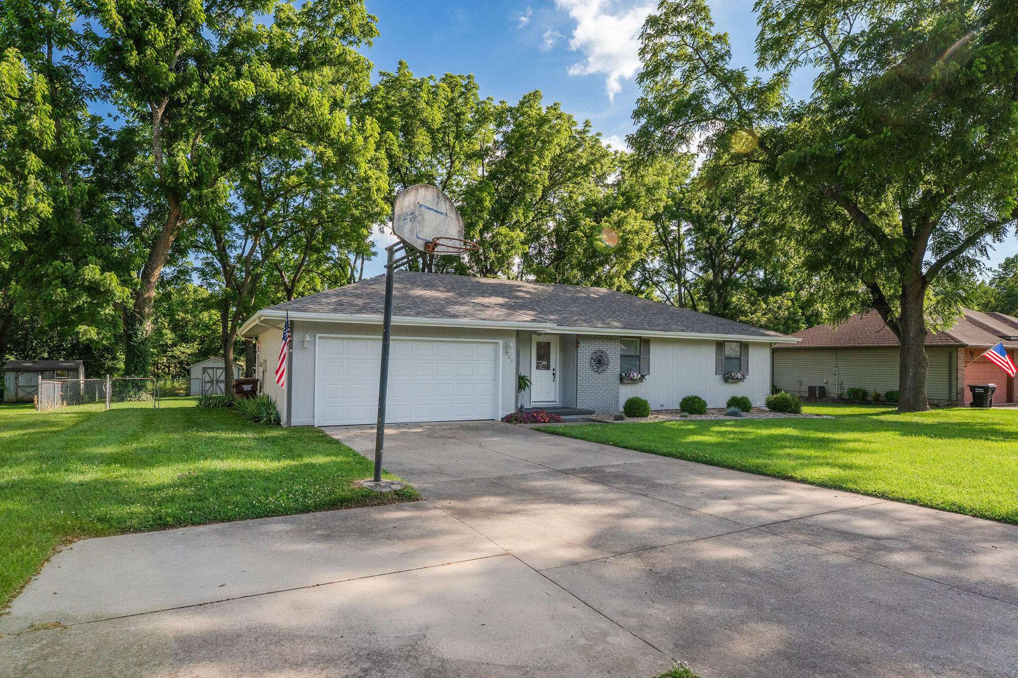 208 W Herndon Street, Nixa, MO 65714