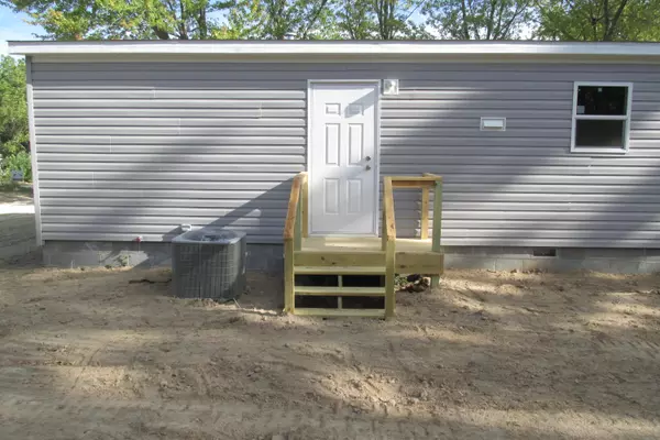 Conway, MO 65632,000 Oak Street