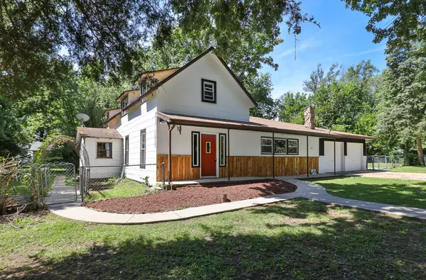 Bolivar, MO 65613,710 W Hughs Street
