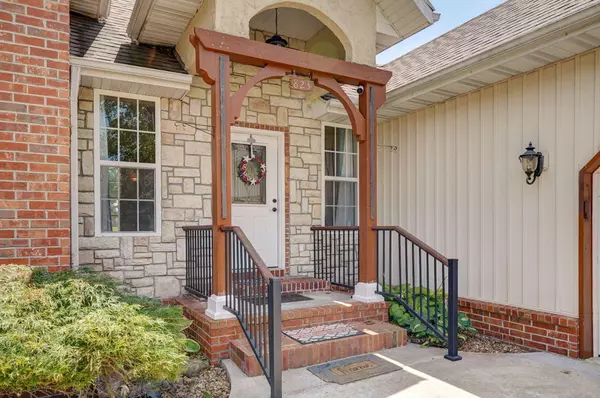 823 Mcvey Street, Mt Vernon, MO 65712